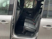 Usado Renault Kangoo Techno 131 HP (96 kW) 2023 Cinzento Monovolume