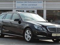Gebraucht Mercedes E200 Avantgarde 136 PS (100 kW) 2012 Schwarz Kombi