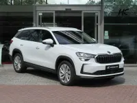 Neu Skoda Kodiaq Selection 150 PS (110 kW) 2025 Moonweiß perleffekt me... SUV