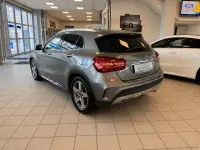 Gebraucht Mercedes GLA200 AMG 156 PS (114 kW) 2019 Grau SUV