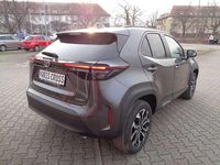 Neu Toyota Yaris Cross 131 PS (96 kW) 2025 Grau SUV