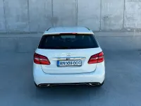 Gebraucht Mercedes B180 109 PS (80 kW) 2016 Weiß Van / Kleinbus