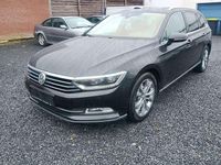 Gebraucht VW Passat Highline 239 PS (175 kW) 2015 Deep black perleffekt Kombi