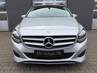 Gebraucht Mercedes B180 122 PS (89 kW) 2015 Silber Van / Kleinbus