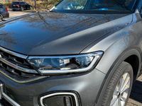 Gebraucht VW T-Roc Style 150 PS (110 kW) 2022 Grau SUV