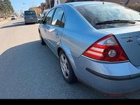 Gebraucht Ford Mondeo 147 PS (108 kW) 2005 Grau Limousine