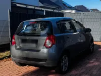 Gebraucht Chevrolet Aveo 84 PS (61 kW) 2010 Grau Kleinwagen