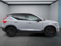 Neu Volvo XC40 197 PS (144 kW) 2025 Grau SUV