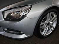 Gebraucht Mercedes SL350 306 PS (225 kW) 2012 Iridiumsilber metallic Cabrio