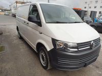 Gebraucht VW Transporter 150 PS (110 kW) 2018 Weiß Van