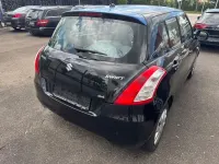 Gebraucht Suzuki Swift 94 PS (69 kW) 2012 Schwarz Kleinwagen