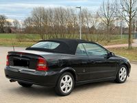 Gebraucht Opel Astra Cabriolet 103 PS (75 kW) 2004 Schwarz Cabrio