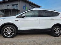 Gebraucht Ford Kuga Titanium 140 PS (102 kW) 2014 Weiß SUV
