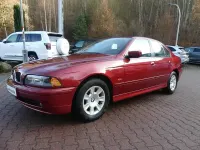 Second-hand BMW 525 192 CP (141 kW) 2001 Roșu Berlinǎ