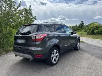 Gebraucht Ford Kuga Titanium 150 PS (110 kW) 2019 Grau SUV