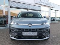 Neu VW T-Roc Style 150 PS (110 kW) 2025 Wolf grey metallic SUV