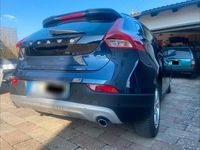 Gebraucht Volvo V40 190 PS (139 kW) 2015 Blau SUV