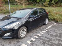 Gebraucht Hyundai i30 110 PS (80 kW) 2017 Schwarz Limousine
