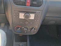 Gebraucht Opel Combo 75 PS (55 kW) 2011 Weiß Pickup