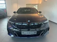 Gebraucht BMW 540 M Sport 303 PS (222 kW) 2026 Blau Kombi