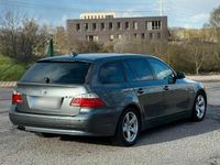 Gebraucht BMW 530 250 PS (183 kW) 2004 Grau Kombi