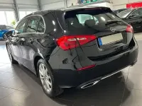 Gebraucht Mercedes A160 109 PS (80 kW) 2020 Kosmosschwarz Limousine