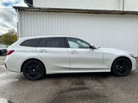 gebraucht BMW 330 d xDrive Touring - Luxury, AHK, Standheizung, HUD