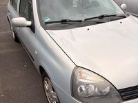 Gebraucht Renault Clio II 75 PS (55 kW) 2004 Silber Limousine