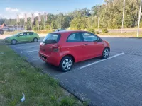 Gebraucht Toyota Yaris 69 PS (50 kW) 2008 Rot Kleinwagen