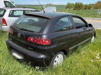 Second-hand Ford Focus 100 CP (73 kW) 2000 Argintiu Break