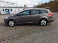 Gebraucht Ford Focus 100 PS (73 kW) 2014 Braun Kombi