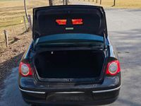 Gebraucht VW Passat 140 PS (102 kW) 2005 Braun Limousine