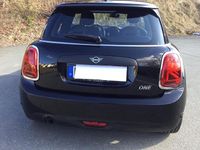 Second-hand Mini ONE 102 CP (75 kW) 2019 Negru Hatchback