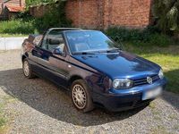 Gebraucht VW Golf 90 PS (66 kW) 2003 Blau Cabrio