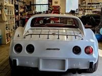 Second-hand Corvette C3 179 CP (131 kW) 1976 Alb