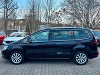 Gebraucht VW Sharan Highline 150 PS (110 kW) 2015 Deep black perleffekt Van / Kleinbus