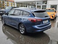 Gebraucht Ford Focus Titanium X 155 PS (114 kW) 2022 Chrome blue metallic Kombi