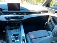 Gebraucht Audi A4 S-Line 150 PS (110 kW) 2019 Grau Kombi