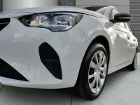 Używany Opel Corsa-e Edition 100 kW (136 KM) 2023 Biały Hatchback