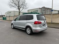 Gebraucht VW Sharan Trendline 140 PS (102 kW) 2010 Silber Van / Kleinbus