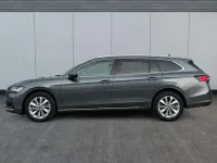 Neu Skoda Superb Selection 193 PS (141 kW) 2025 Graphitegrau metallic Kombi