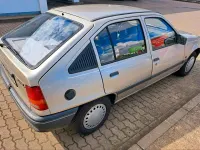 Gebraucht Opel Kadett 75 PS (55 kW) 1988 Silber Kleinwagen