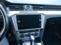Gebraucht VW Passat 150 PS (110 kW) 2017 Silber Kombi