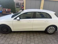 Gebraucht Mercedes A160 109 PS (80 kW) 2019 Weiß Limousine