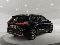 Gebraucht VW Tiguan R-line 150 PS (110 kW) 2025 Deep black perleffekt SUV