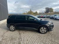 Gebraucht Peugeot 5008 Active 120 PS (88 kW) 2018 Schwarz Van / Kleinbus