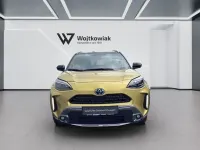 Gebraucht Toyota Yaris Advance 116 PS (85 kW) 2021 Warm gold metallic, dach schwarz Kleinwagen