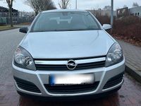 Gebraucht Opel Astra 90 PS (66 kW) 2007 Silber Kleinwagen