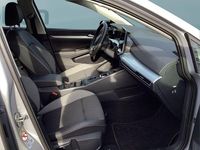 Gebraucht VW Golf VIII 150 PS (110 kW) 2025 Grau Kleinwagen