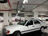 Gebraucht Mercedes E260 160 PS (117 kW) 1988 Weiß Limousine